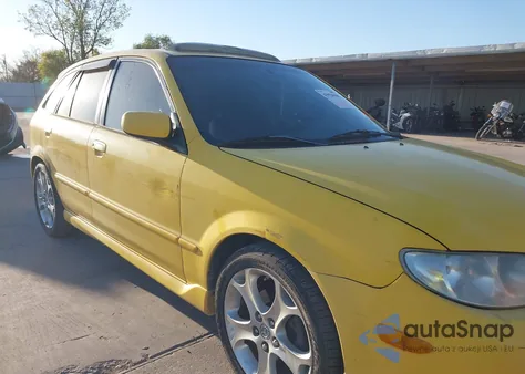 2002 Mazda Protege5 из США, поврежденный, VIN JM1BJ245521516472